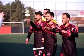 Şehitkamil Belediyespor 4. Galibiyetini Aldı!