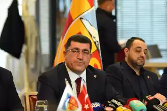 Kayserispor'da Yeni Başkan Açıkalın Umut Verdi