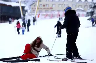 Uludağ'da Kayak Keyfi ve Eğlenceli Kazalar!