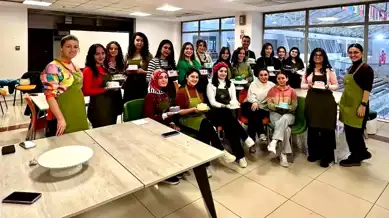 İzmir'de Gençlere Ücretsiz Atölyeler!