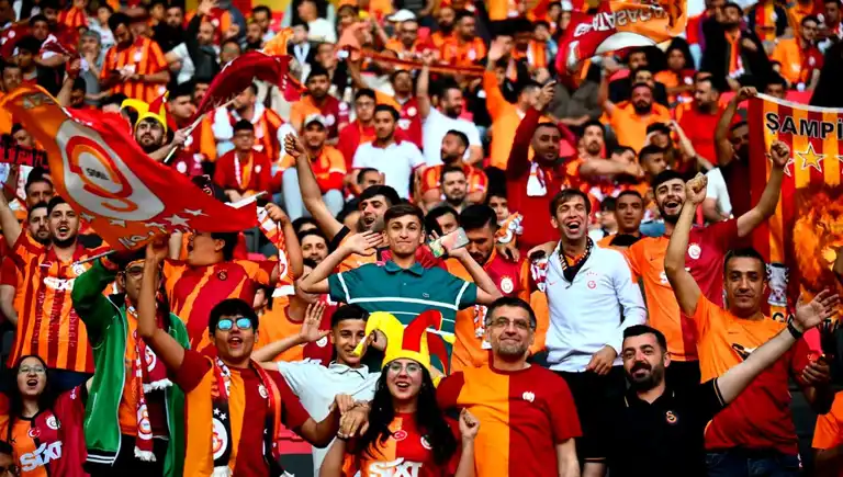 Galatasaray Şampiyonluk Kutlamaları Başlıyor! Adresler Belli Oldu