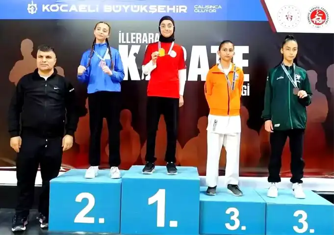 Körfez Gençlerbirliği, Karate'de Üçüncü Oldu!