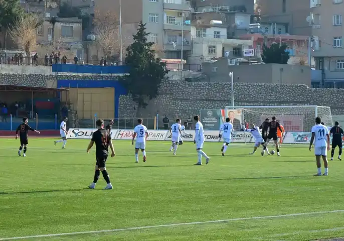 Mardin 1969, İzmir Çoruhlu'yu 4-1 Yendi!